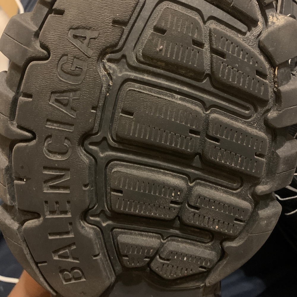 black balenciaga track 1